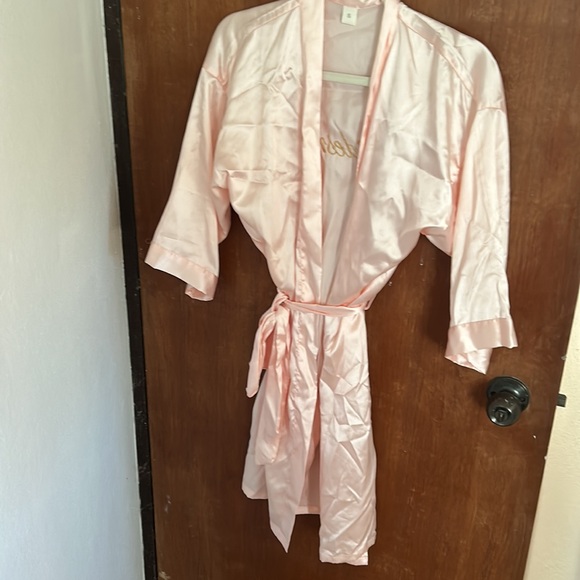 Team bride bridesmaid robe, tiara, and ribbon - Picture 3 of 5